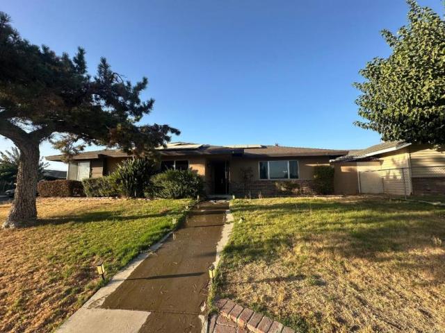 4 bedroom, Bakersfield CA 93308 106026662