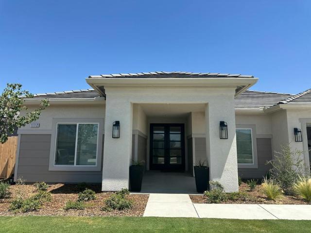 4 bedroom, Bakersfield Bakersfield 93311 92823136
