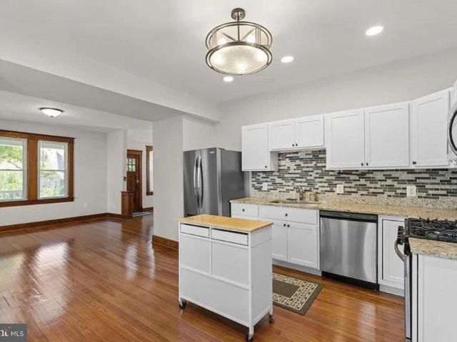 4 bedroom, Baltimore MD 21214 106168075