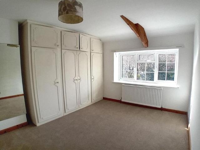 4 bedroom detached house to rent