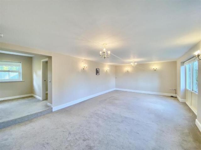 4 bedroom barn conversion to rent