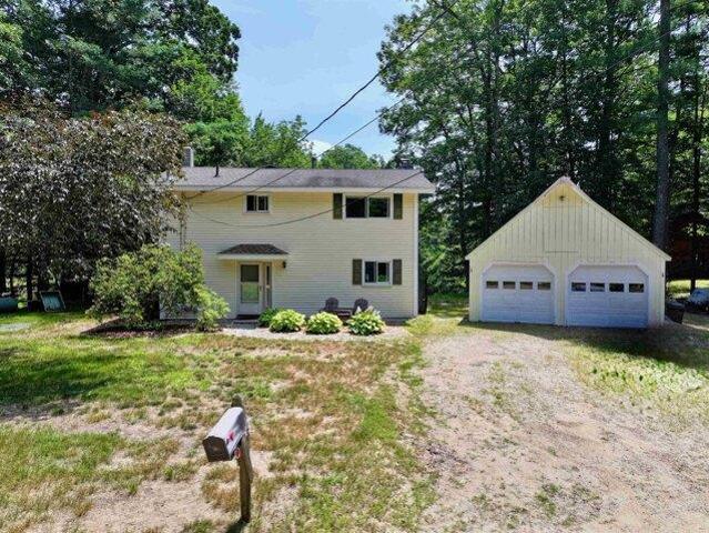 4 bedroom, Barnstead NH 03225 105474239