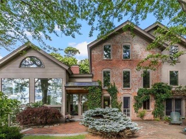4 bedroom, Barrington RI 02806 104791028