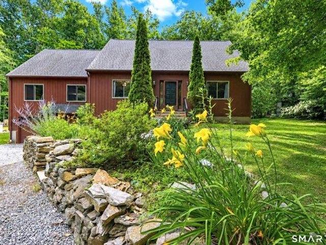 4 bedroom, Bethany CT 06524 104791528