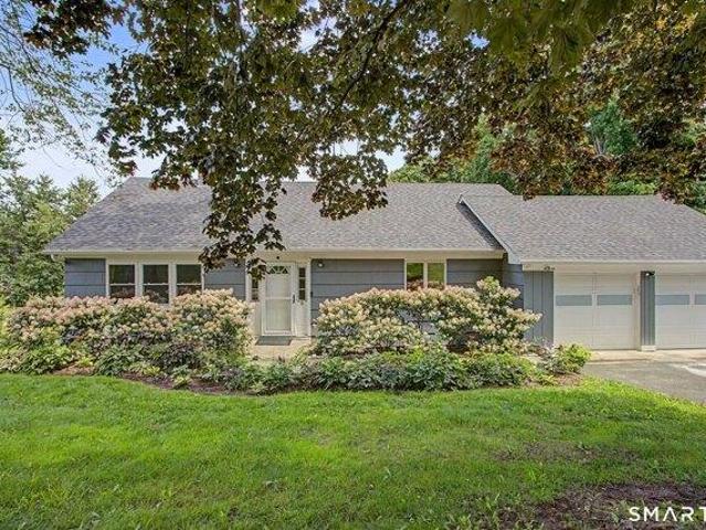 4 bedroom, Bethel CT 06801 105438750