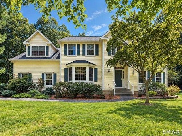 4 bedroom, Bethel CT 06801 105576326