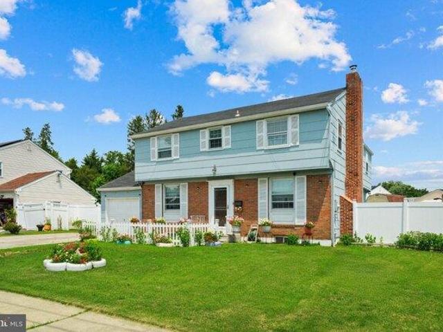 4 bedroom, Beverly NJ 08010 105319486