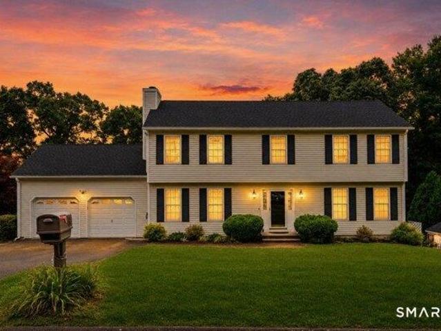 4 bedroom, Beacon Falls CT 06403 104789717