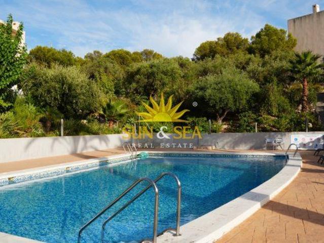 4 BEDROOM BEACHFRONT VILLA WITH SEA VIEWS IN EL CAMPELLO