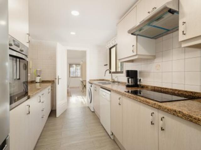 4 bedroom beachside duplex with private pool in Marbella East
