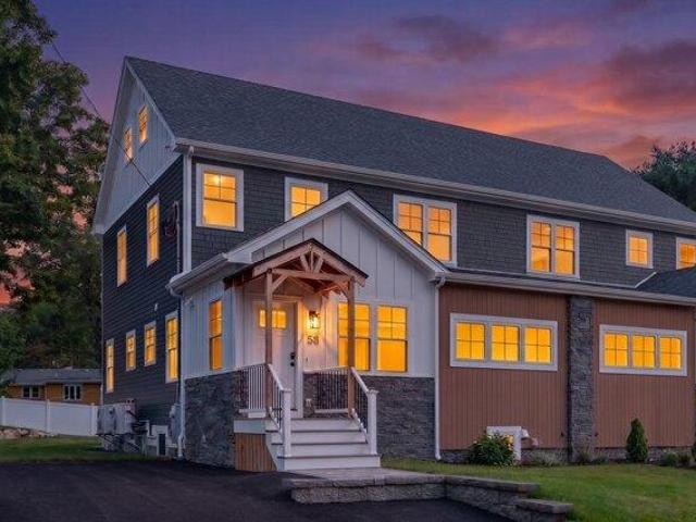 4 bedroom, Bedford MA 01730 105547597