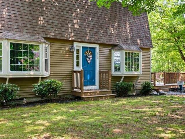 4 bedroom, Berwick ME 03901 105591105