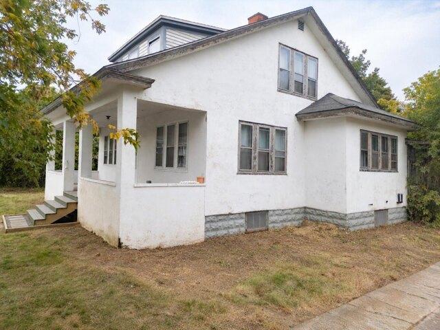 4 bedroom, Biddeford ME 04005 105871823