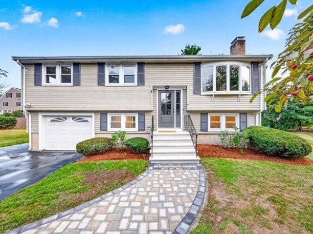 4 bedroom, Billerica MA 01821 105368008