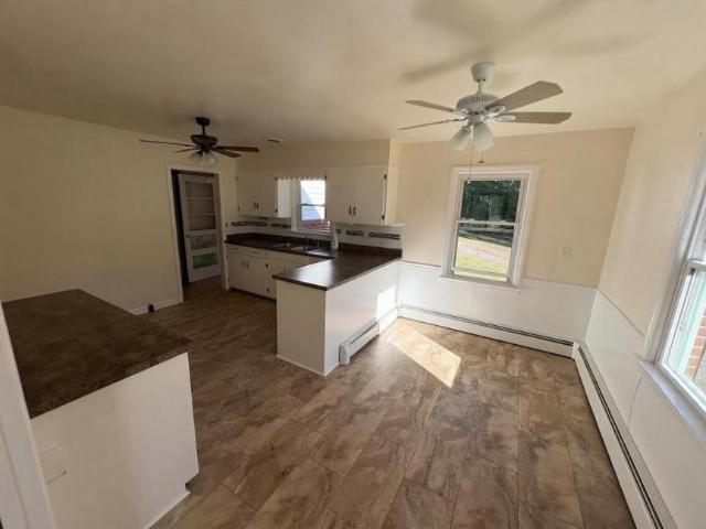 4 bedroom, Blacksburg VA 24060 106168076