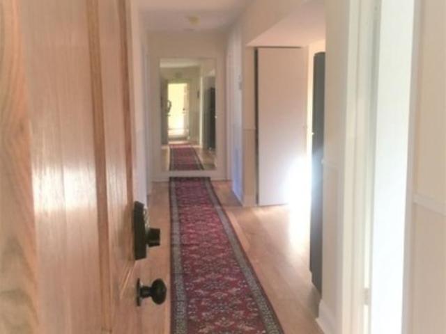 4 bedroom, Bloomington IN 47401 106028811