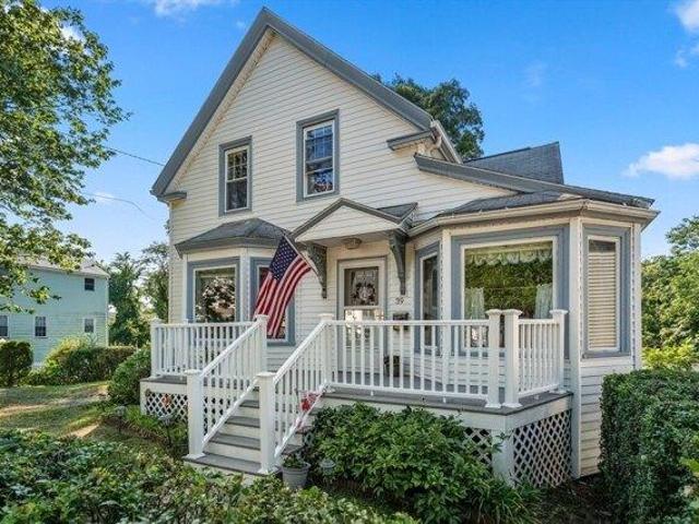 4 bedroom, Braintree MA 02184 105383317