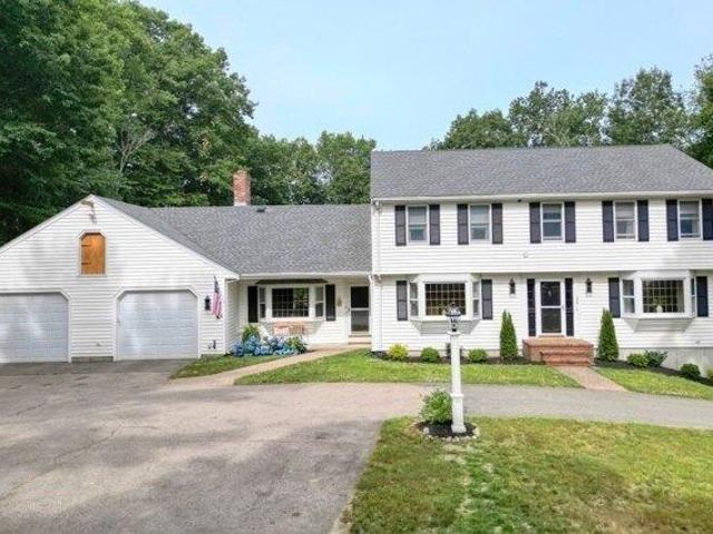 4 bedroom, Braintree MA 02184 105438778