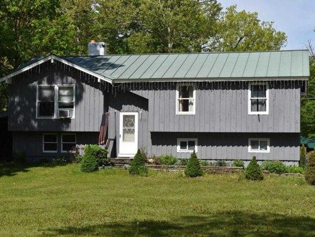 4 bedroom, Brandon VT 05733 104787848