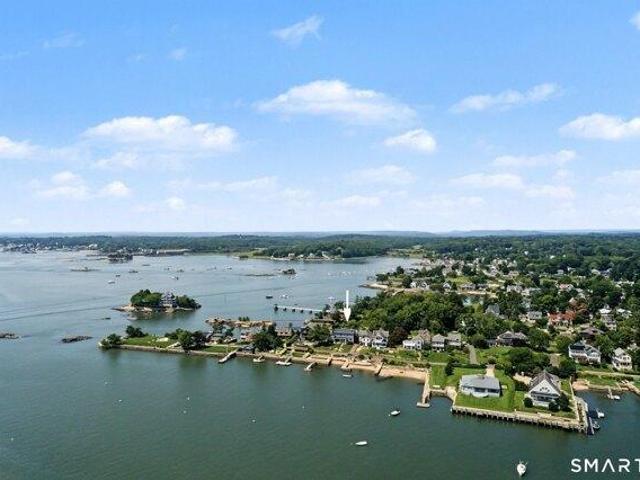 4 bedroom, Branford CT 06405 105474384