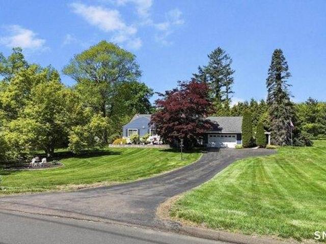 4 bedroom, Branford CT 06405 105587479