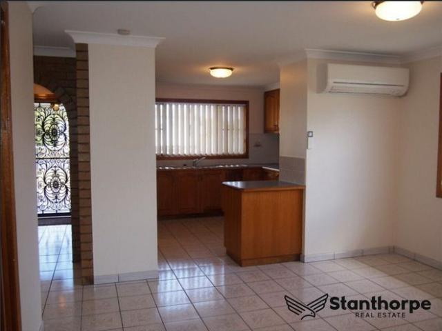 4 Bedroom brick home with Mountain Views