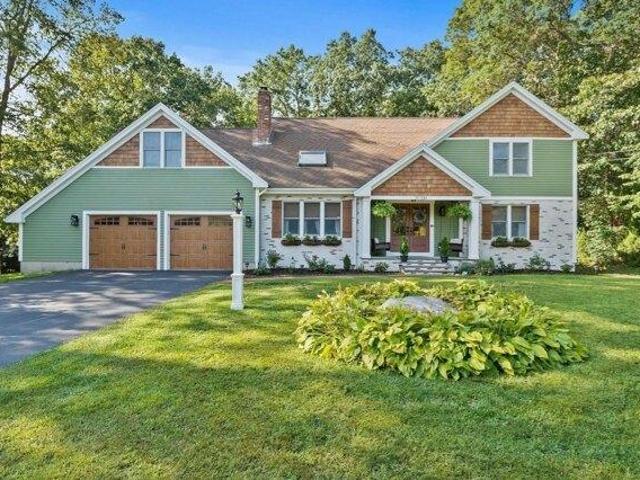 4 bedroom, Bridgewater MA 02324 105548665