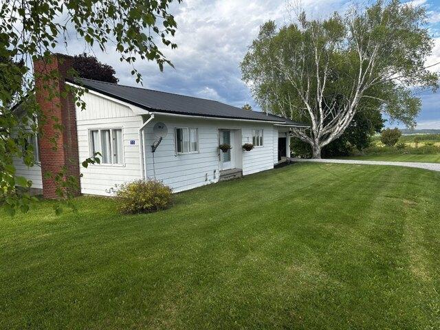 4 bedroom, Bridgewater ME 04735 105927071