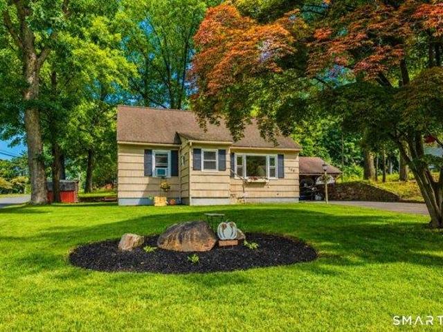 4 bedroom, Bristol CT 06010 105496343