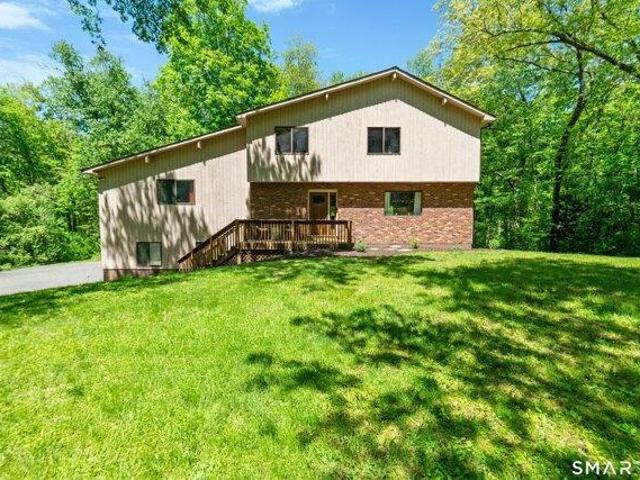 4 bedroom, Brookfield CT 06804 105425585