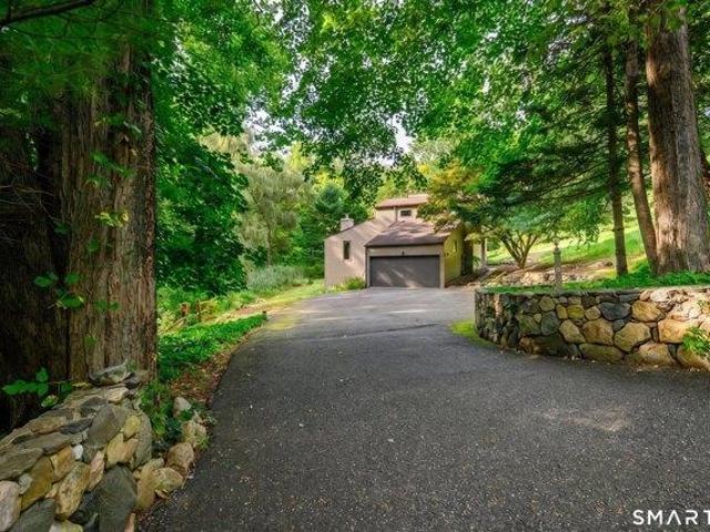 4 bedroom, Brookfield CT 06804 105548895