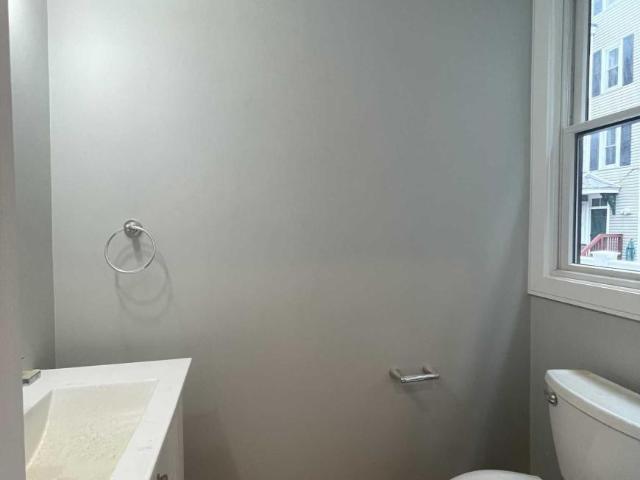 4 bedroom, Brookline MA 02445 LS98397115