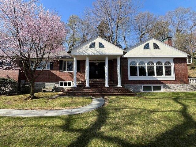 4 bedroom, Brookline MA 02445 105404277