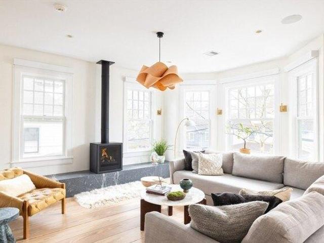 4 bedroom, Brookline MA 02446 104265987