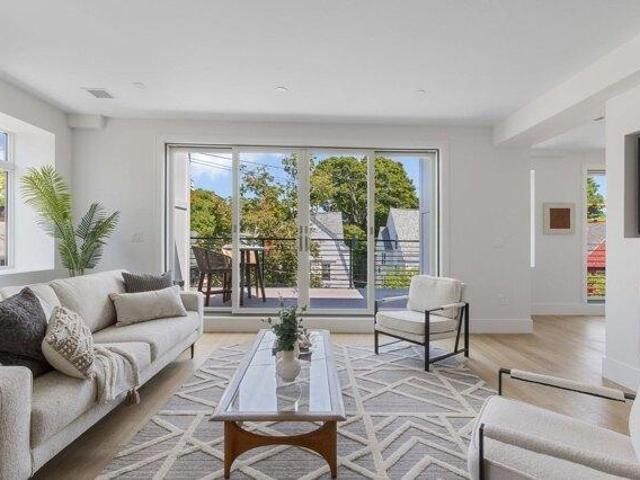 4 bedroom, Brookline MA 02446 105441345