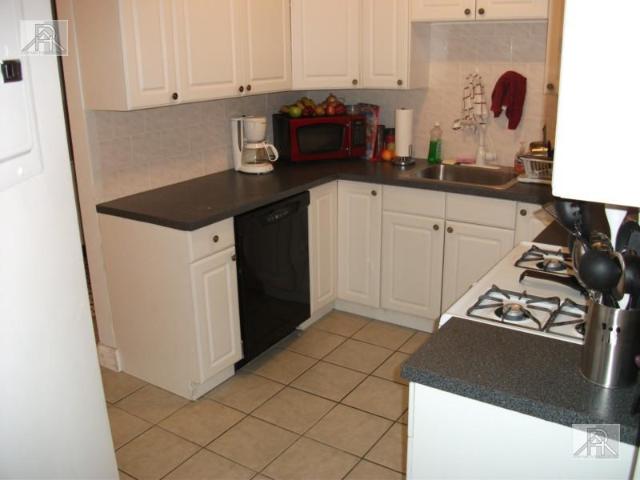 4 bedroom, Brookline MA 02446 96493067