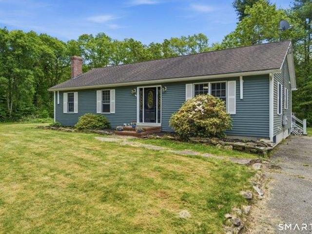 4 bedroom, Brooklyn CT 06234 104608751