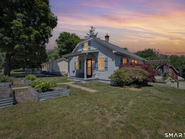 4 bedroom, Brooklyn CT 06234 105287714