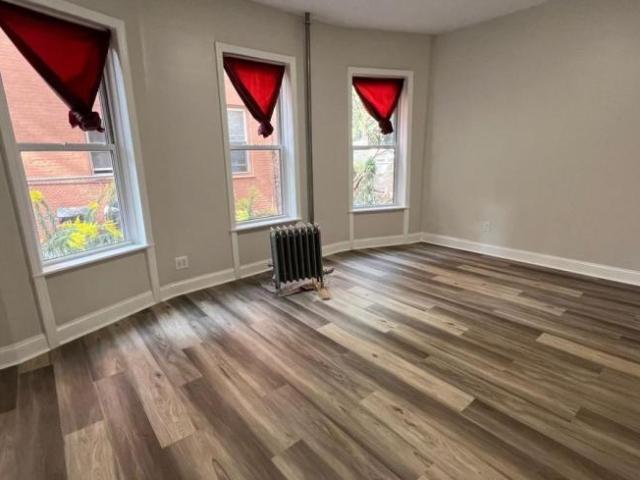 4 bedroom, BROOKLYN NY 11226 104148215