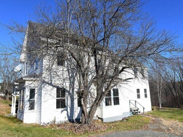 4 bedroom, Brownville ME 04414 105612684