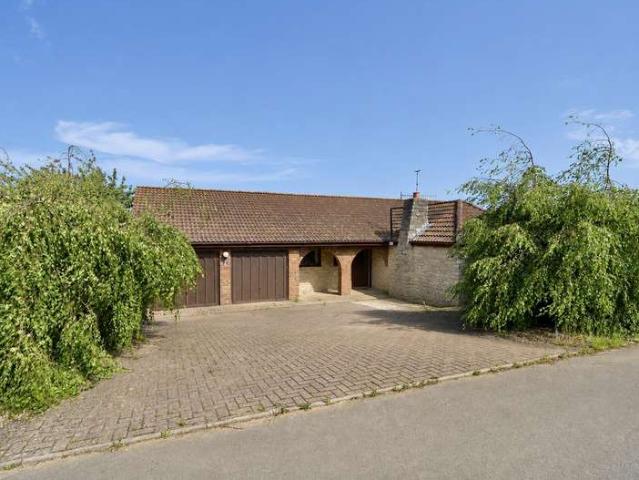 4 Bedroom Bungalow