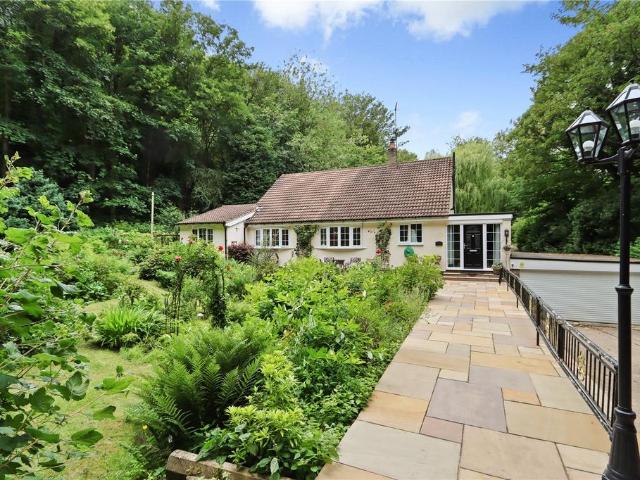 4 bedroom bungalow for sale