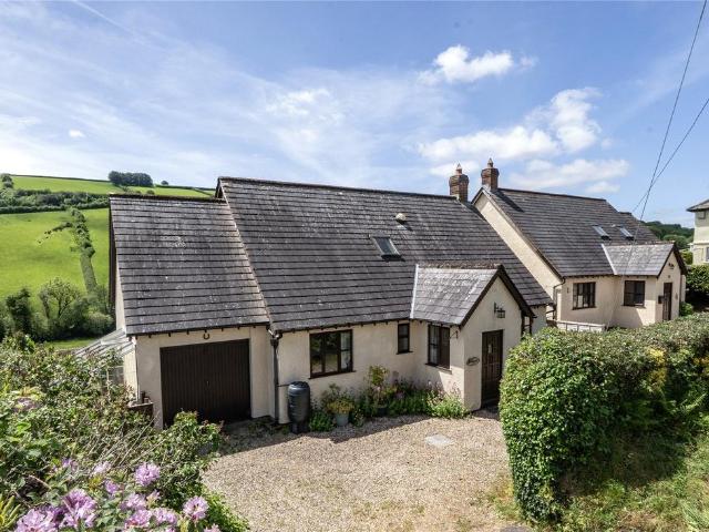 4 bedroom bungalow for sale