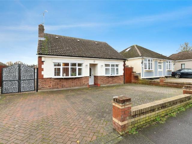 4 bedroom bungalow for sale