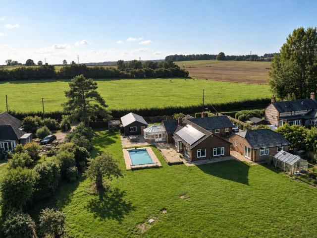 4 bedroom bungalow for sale