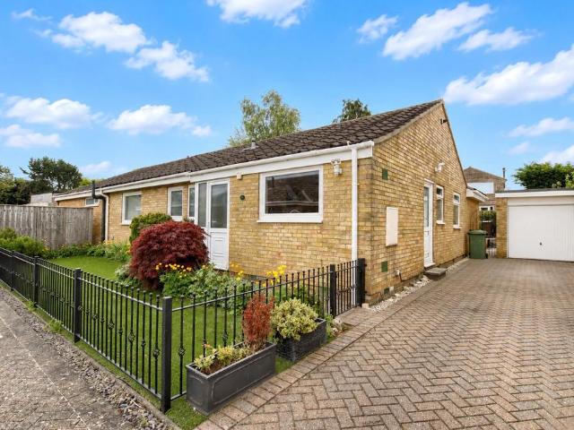 4 bedroom bungalow for sale