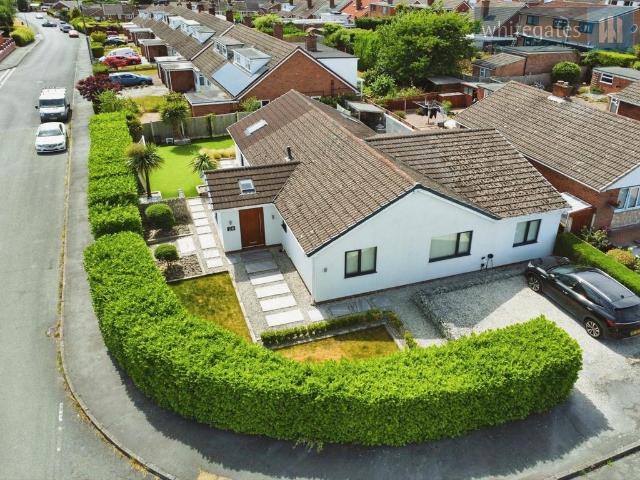 4 bedroom bungalow for sale