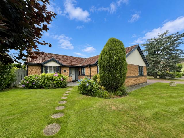 4 bedroom bungalow for sale