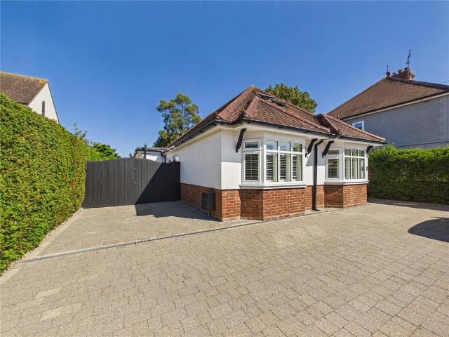 4 bedroom bungalow for sale