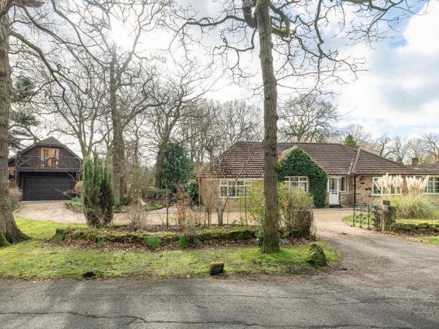 4 bedroom bungalow for sale